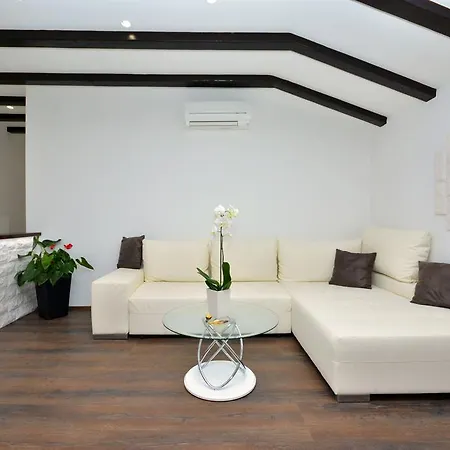 V&m Apartment