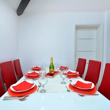V&m Apartman *