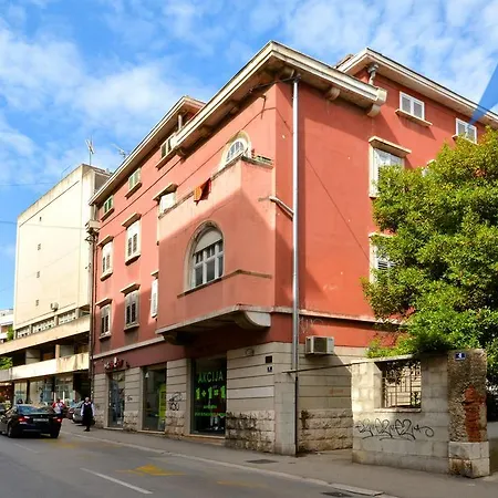 V&m Apartman Split